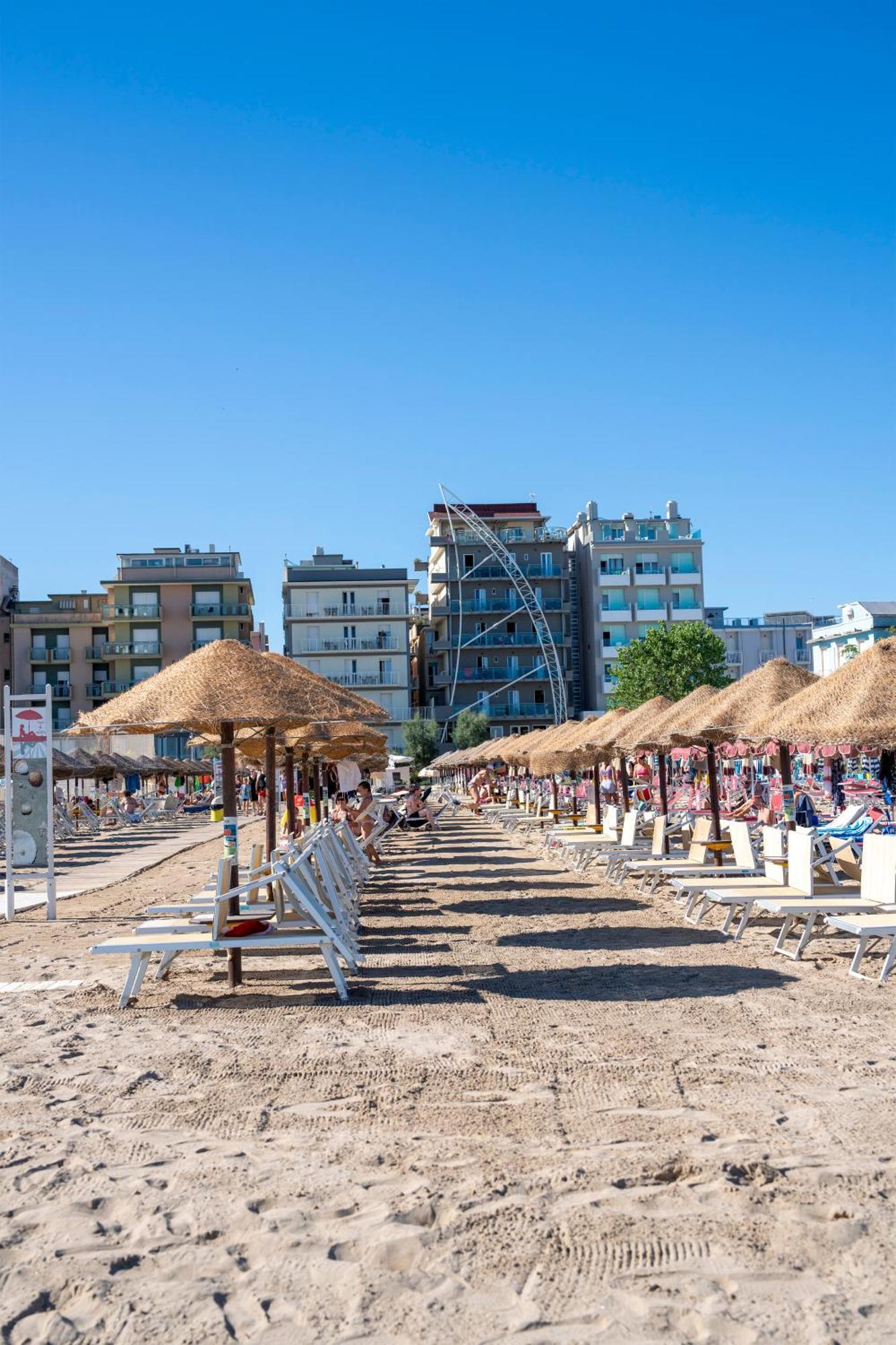 Hotel Rex Gabicce Mare Exterior foto