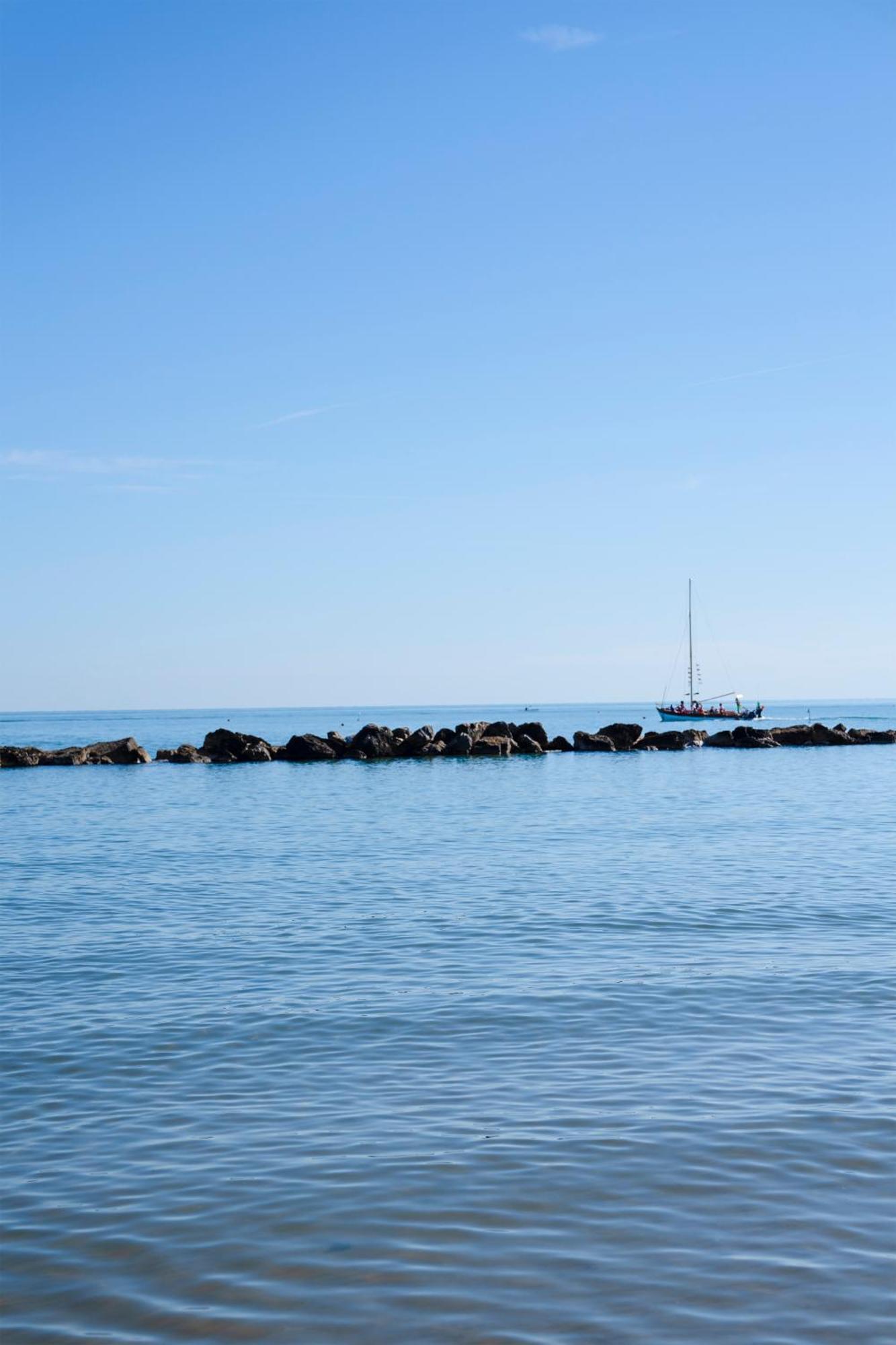 Hotel Rex Gabicce Mare Exterior foto